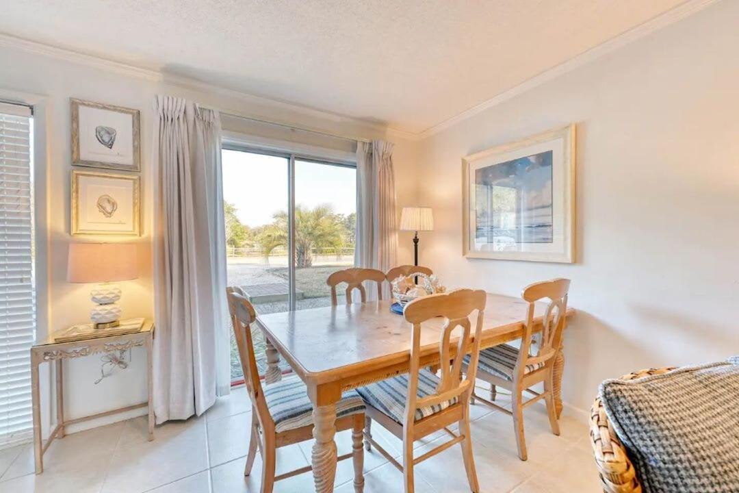 Вилла Ocean Getaway, Near Beach, 8Ppl Миртл-Бич Экстерьер фото